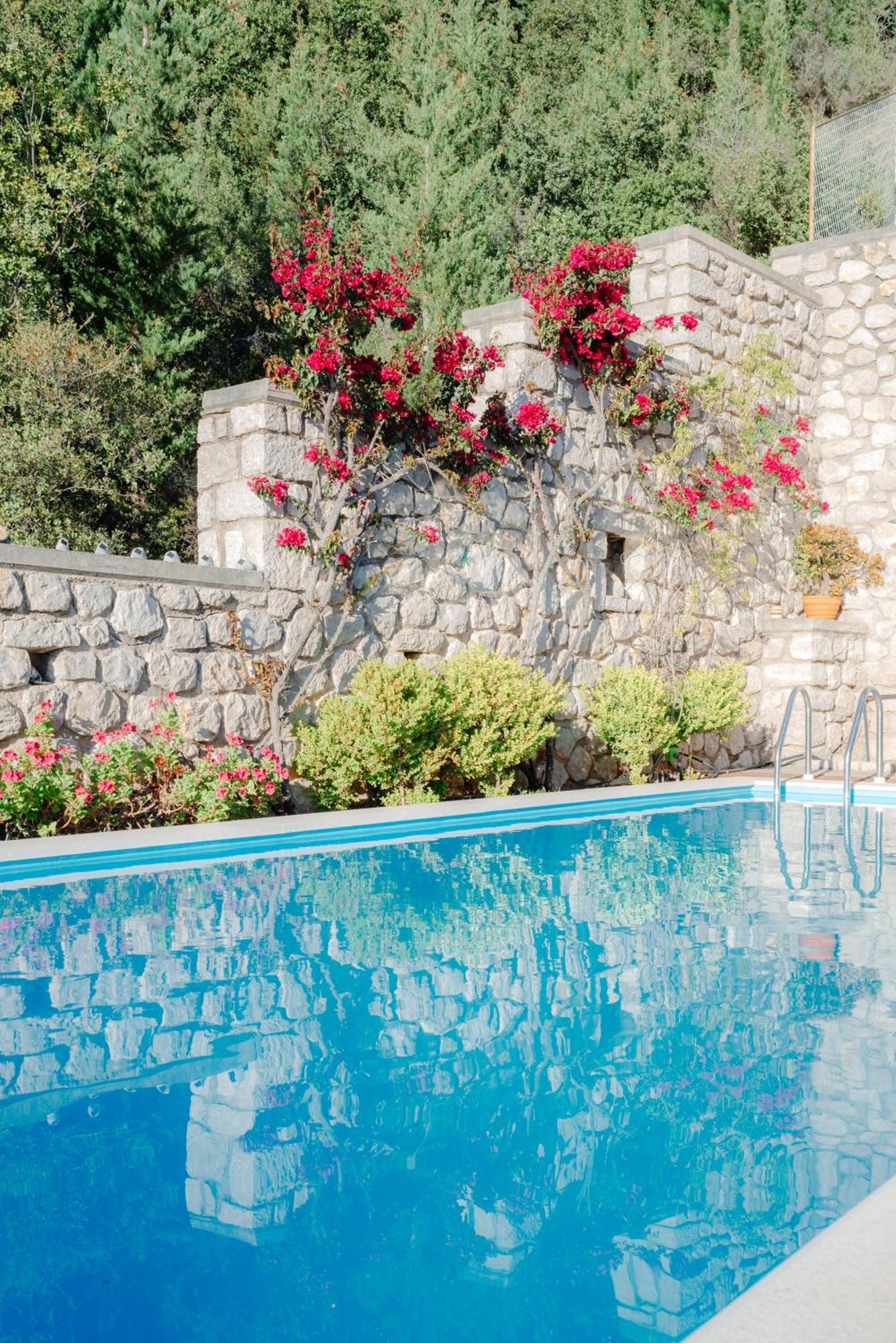 Villa Dioni Áyios Nikítas Buitenkant foto